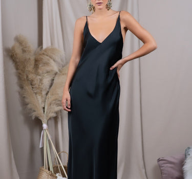 Vestido negro Colomba