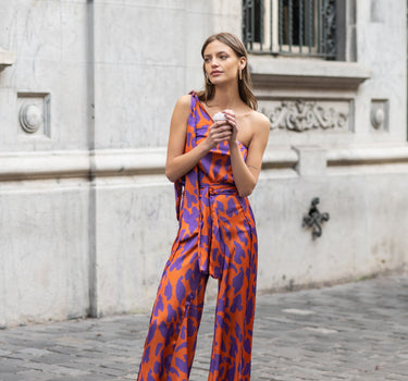 Conjunto de pantalón naranja/violeta animal